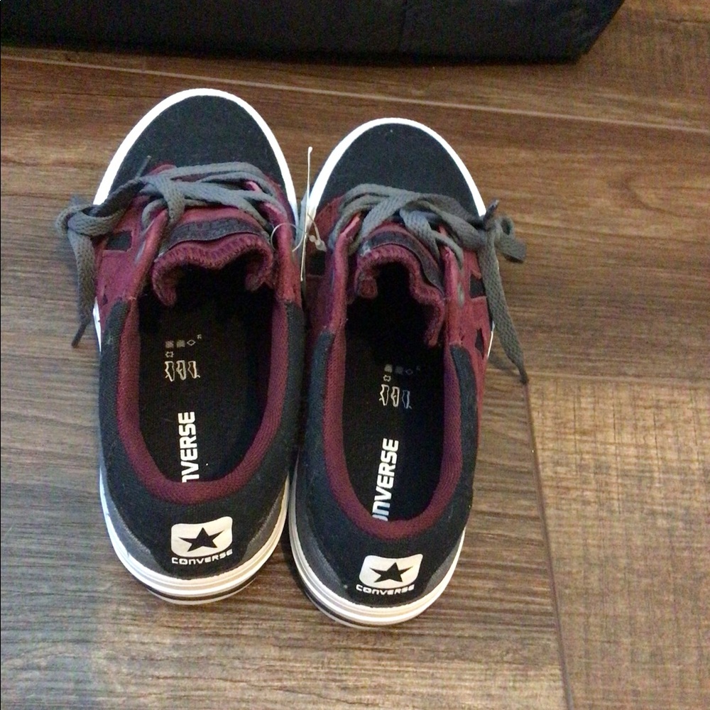 NWT Black and Wine colored Converse shoes. Size 3 - Picture 5 of 7